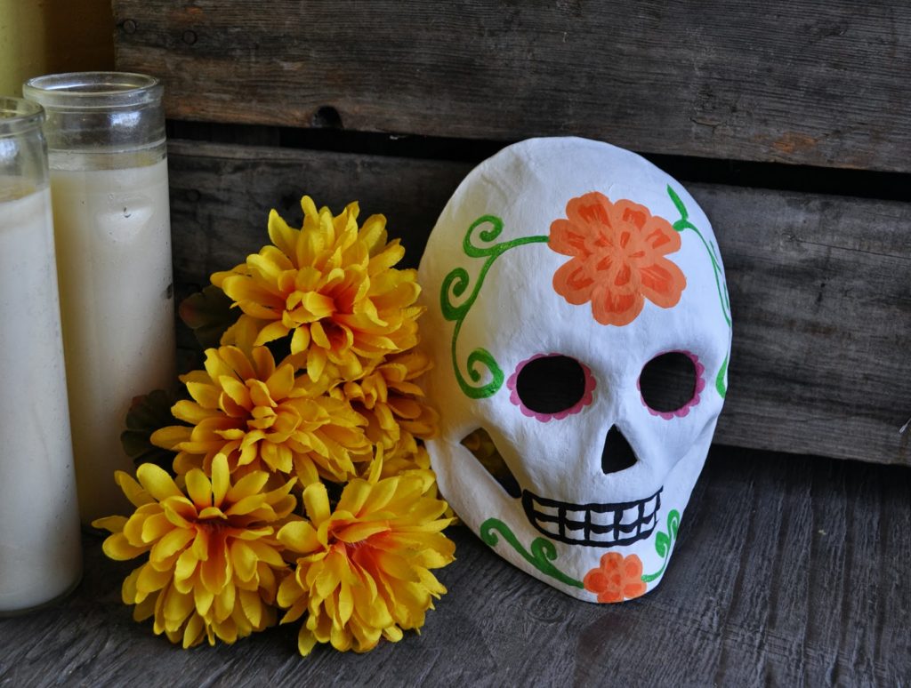 Day of the Dead Art, Crafts, Decor and Free Printables 1