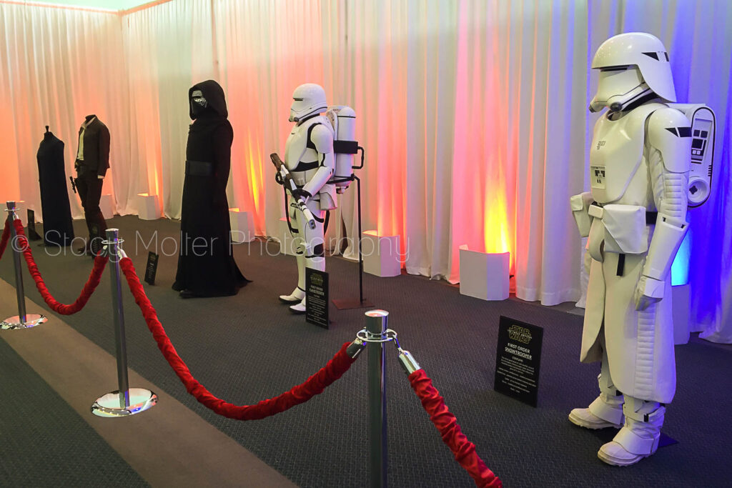 Behind the Scenes at the Star Wars: The Force Awakens Press Conference