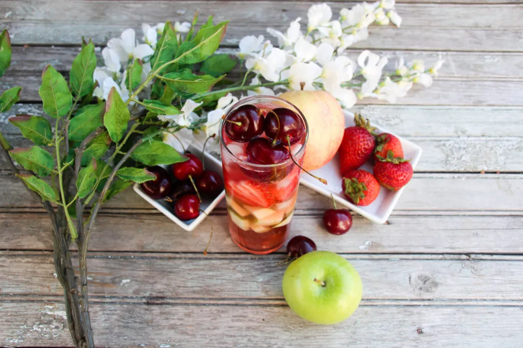 Simple Kombucha Sangria - Reclaiming Yesterday