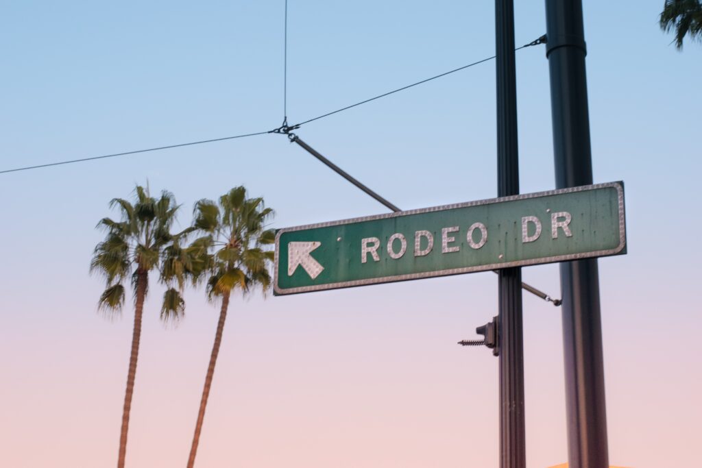 Rodeo Drive - Visiting Los Angeles can be exciting, but it’s tough to figure out which spots deserve your time and attention when there are so many options. Check our list of Los Angeles day trips for adults, plus some of the best places to eat!