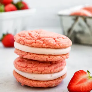 Strawberry Cookies Sandwiches