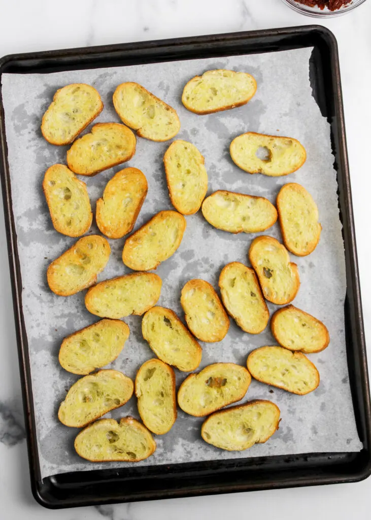 This Sun-Dried Tomato Crostini recipe is a delicious and easy-to-make appetizer that's perfect for parties, gatherings, or simply to enjoy with a glass of wine. Here's a simple recipe to make these flavorful crostinis.