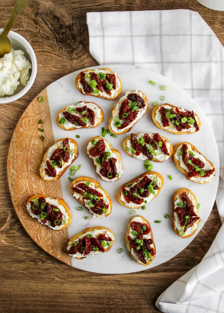 This Sun-Dried Tomato Crostini recipe is a delicious and easy-to-make appetizer that's perfect for parties, gatherings, or simply to enjoy with a glass of wine. Here's a simple recipe to make these flavorful crostinis.