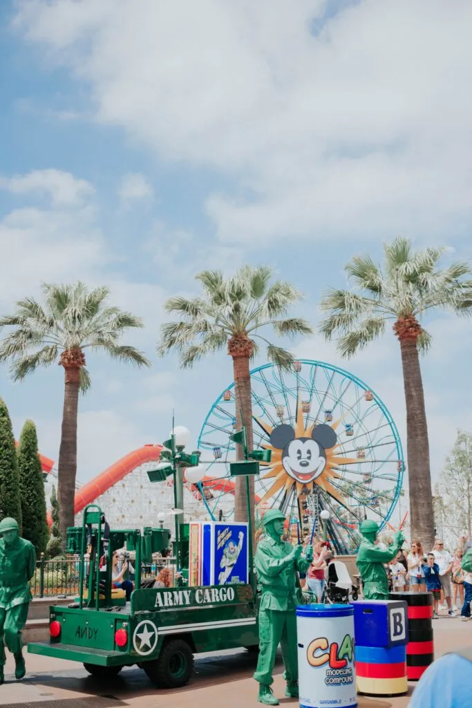 Disneyland vs California Adventure: Which Theme Park is Better?