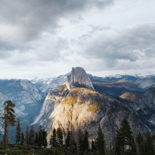 California Mountain Ranges: A Guide to the State's Scenic Peaks