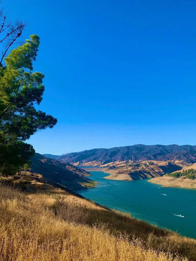 Best Lakes in Southern California: Top Spots for Relaxation and Adventure