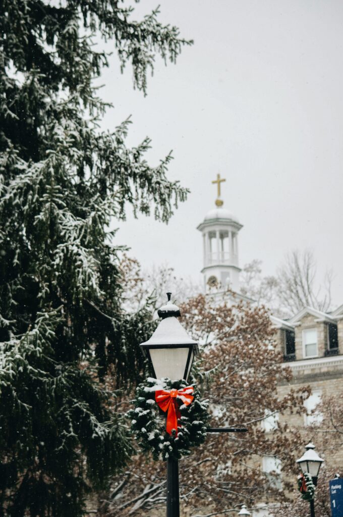 Christmas Villages in California: Festive Holiday Destinations for Family Fun