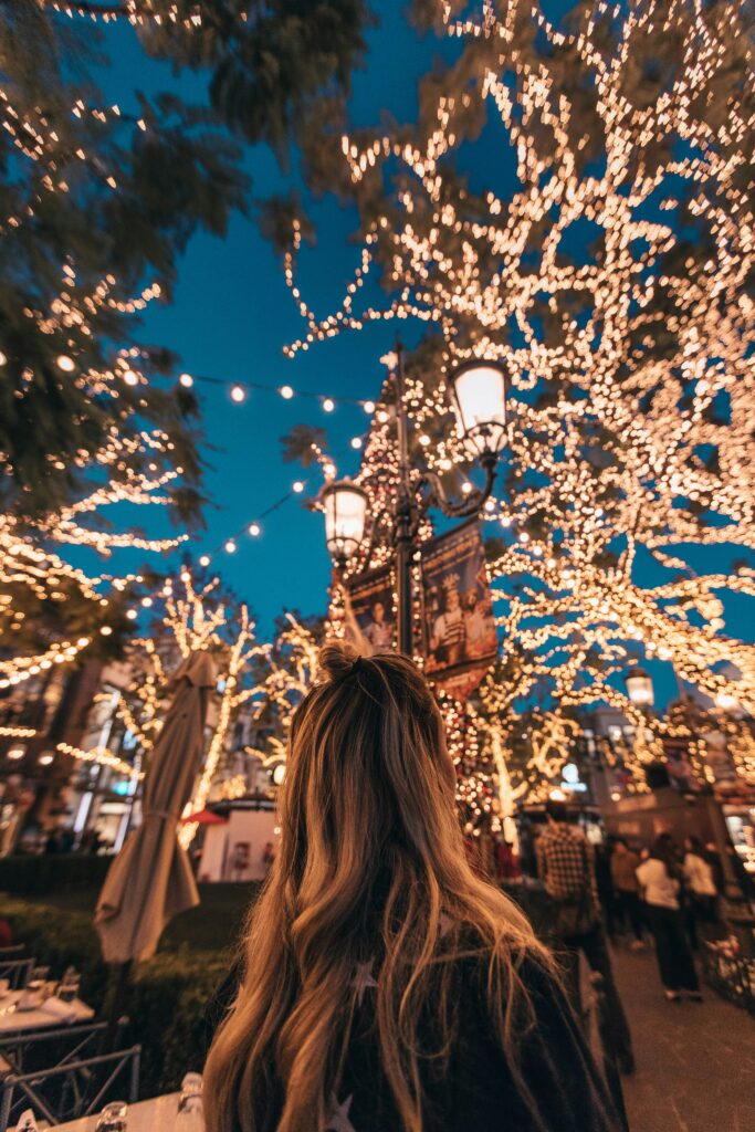 Christmas Villages in California: Festive Holiday Destinations for Family Fun