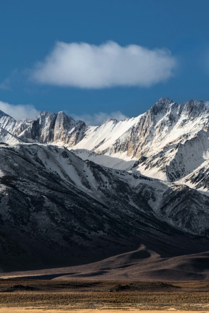 Skiing & Snowboarding in Mammoth Lakes California: Your Winter Wonderland Awaits