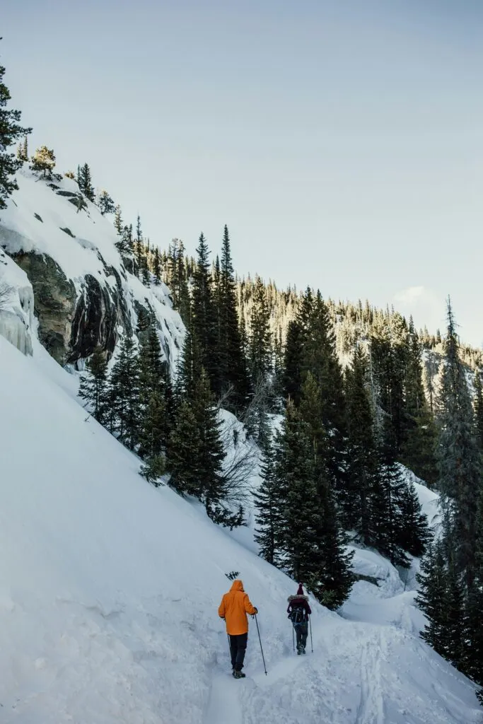 Skiing & Snowboarding in Mammoth Lakes California: Your Winter Wonderland Awaits