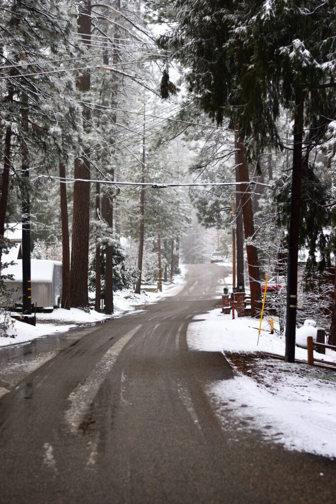 Explore Idyllwild-Pine Cove: A Cozy Mountain Getawa