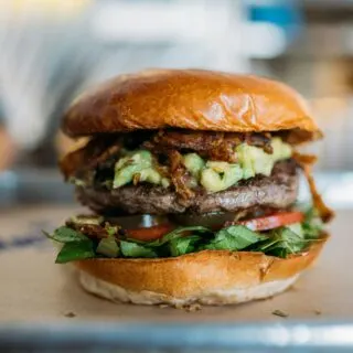 Best Hole-in-the-Wall Burger Joints in California: Hidden Gems for True Burger Lovers