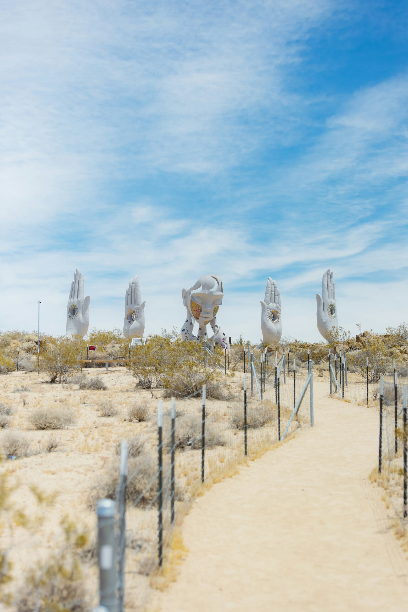 Discover how to spend a perfect day in Palm Springs with top activities, dining recommendations, and relaxation tips for an unforgettable desert getaway.
