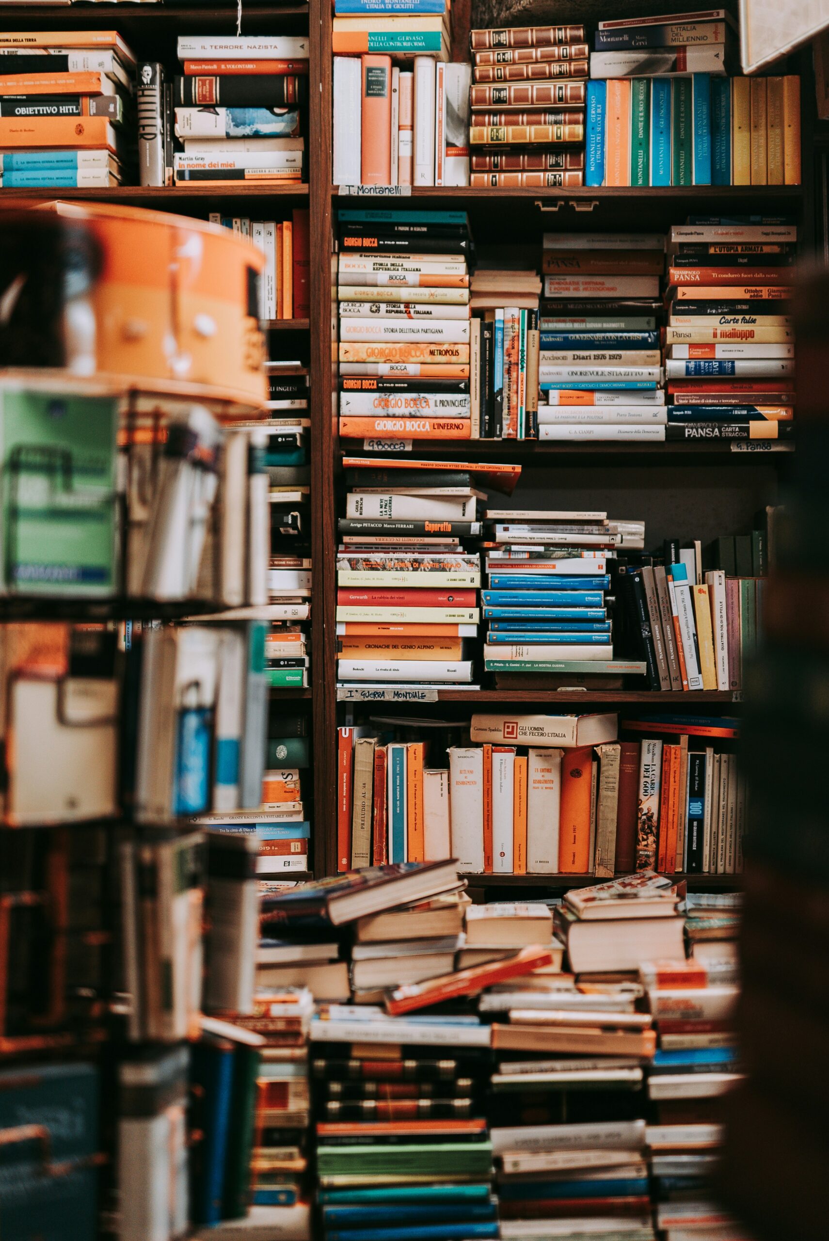 Local's Favorite Independent Bookstores in Northern California: Where Community and Creativity Thrive 4 Local's Favorite Independent Bookstores in Northern California: Where Community and Creativity Thrive