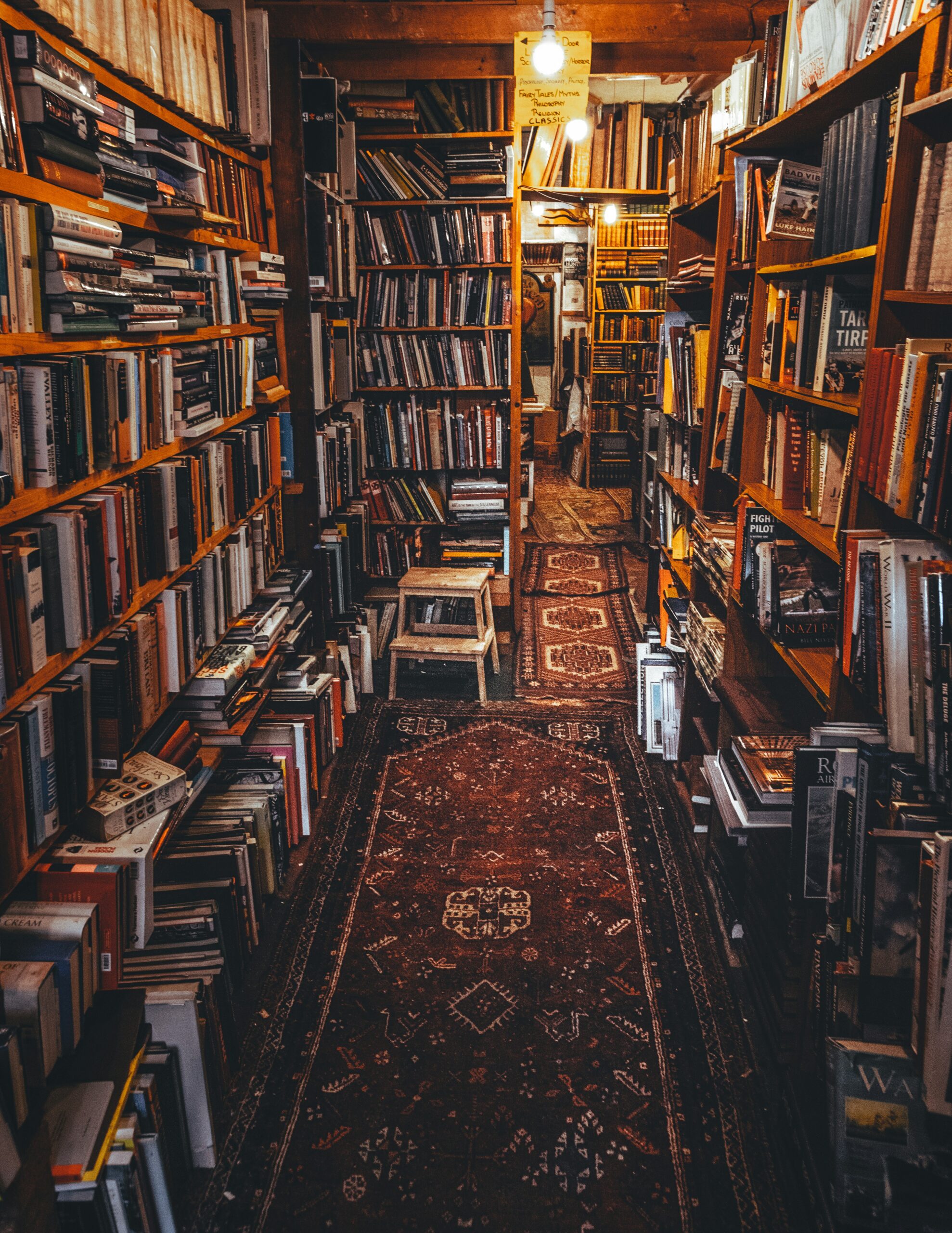 Local's Favorite Independent Bookstores in Northern California: Where Community and Creativity Thrive 2 Local's Favorite Independent Bookstores in Northern California: Where Community and Creativity Thrive
