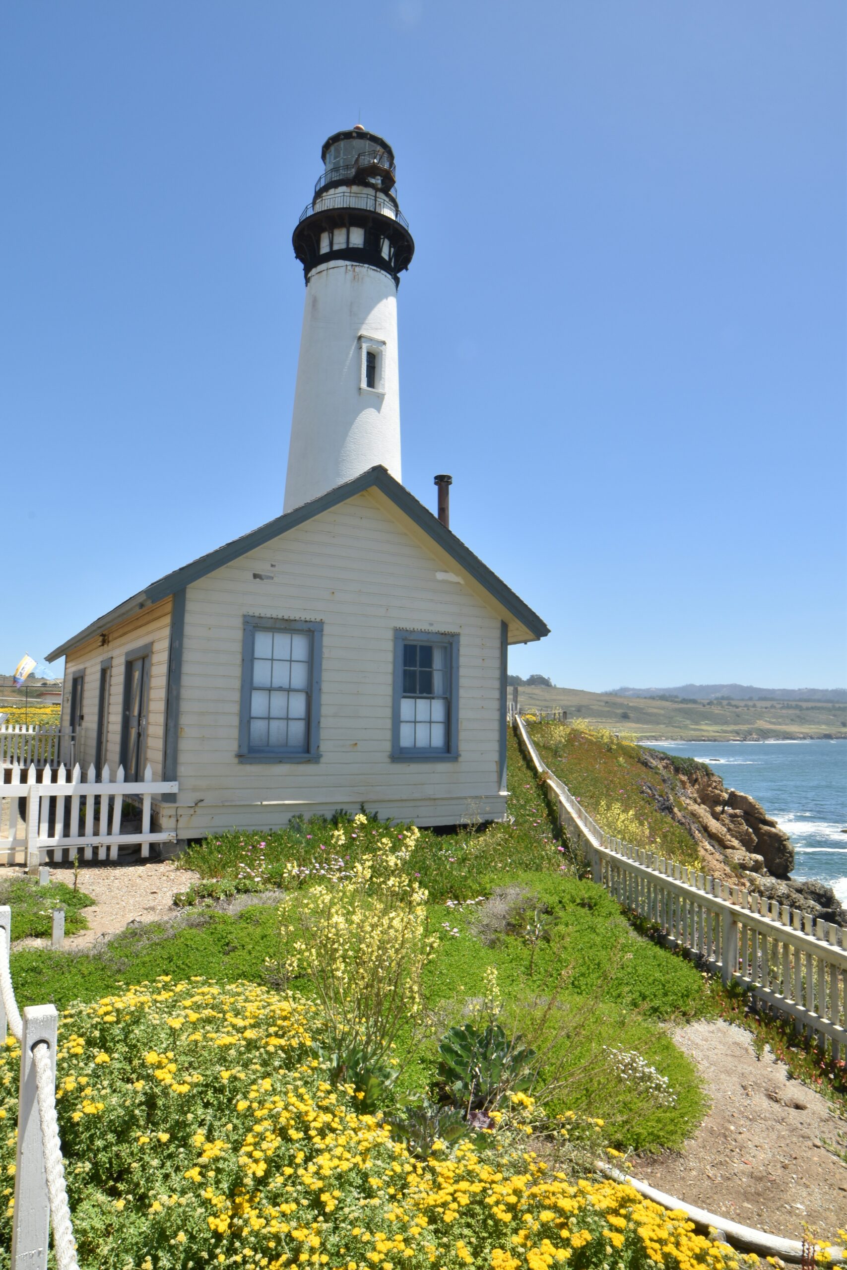 Exploring California’s Coastline: 7 Must-See California Lighthouses That Will Blow Your Mind 3 Exploring California’s Coastline: 7 Must-See California Lighthouses That Will Blow Your Mind