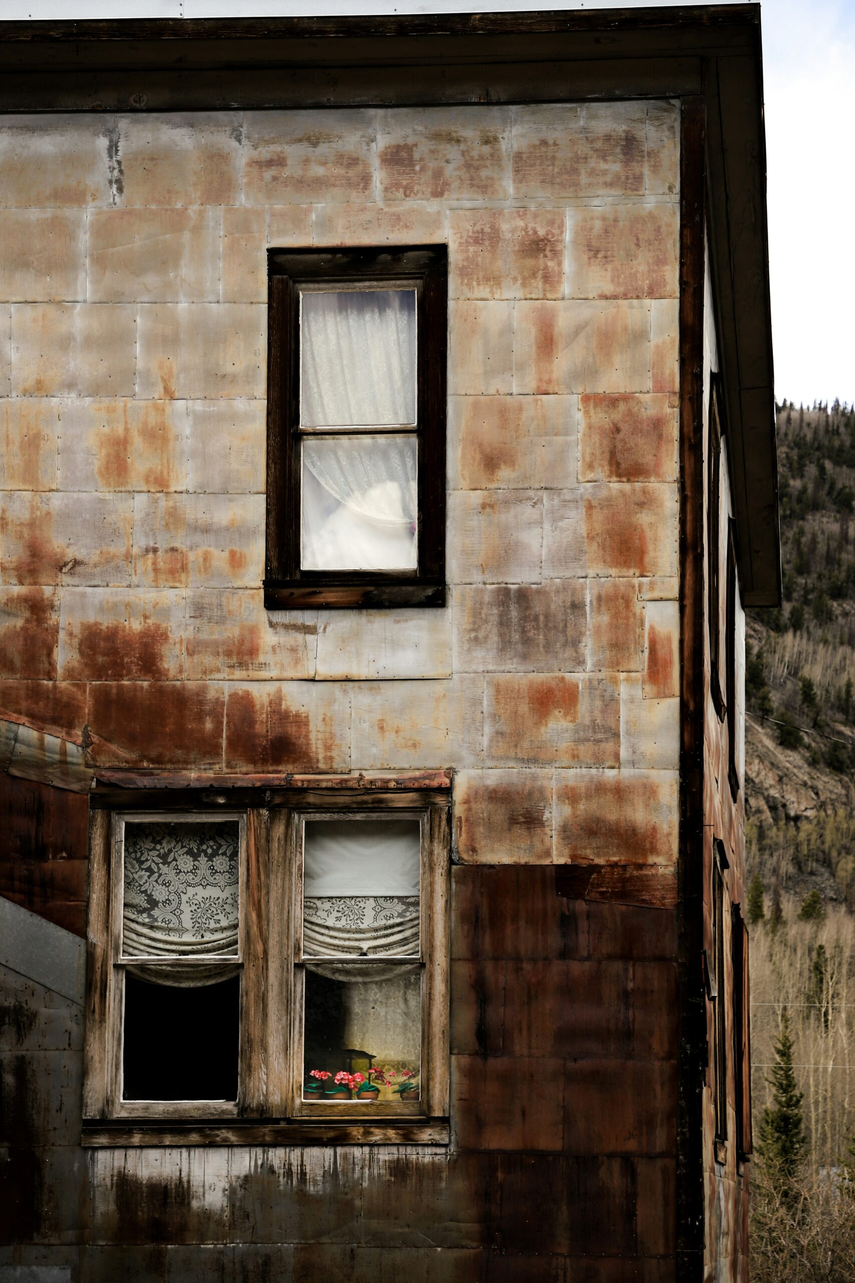 10 Must-Visit Ghost Towns in California Where Time Stands Still 5 10 Must-Visit Ghost Towns in California Where Time Stands Still